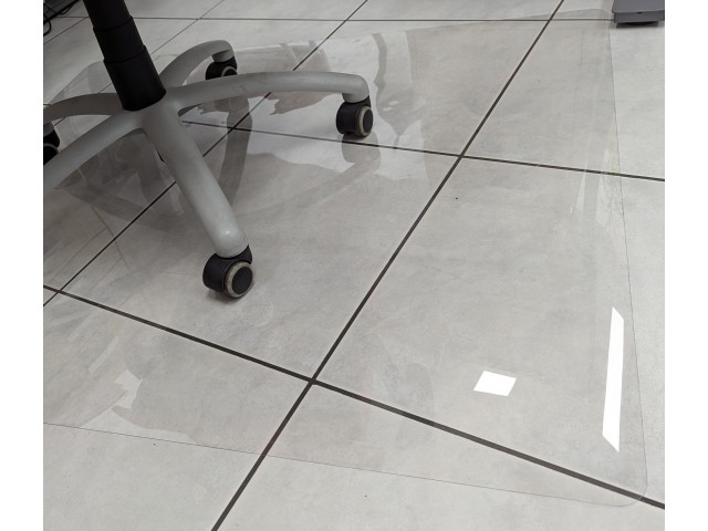 Podloga za stol za zaščito tal (deb: 0,5 mm)