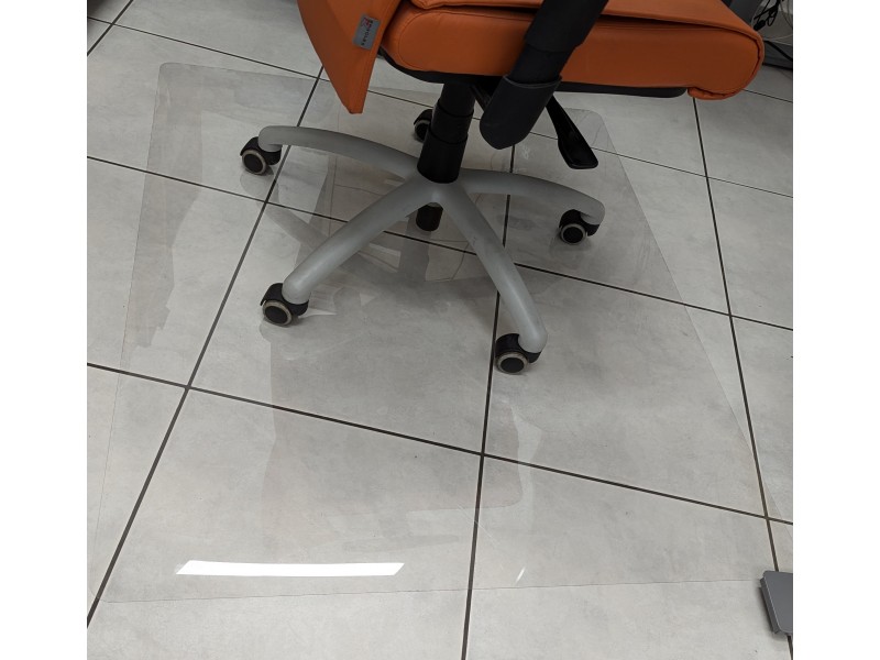 Podloga za stol za zaščito tal (deb: 0,5 mm)